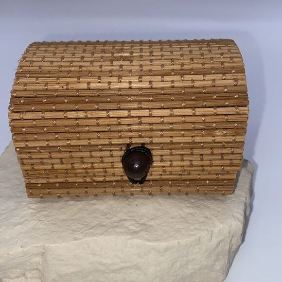 ✨🆕✨ BoHo Bamboo Jewelry Gift 🎁 Storage Basket Box✨ - Picture 7 of 9